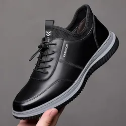 Leisure sports leather shoes for men in autumn 2023 new breathable walking low cut soft sole soft surface anti slip board shoes