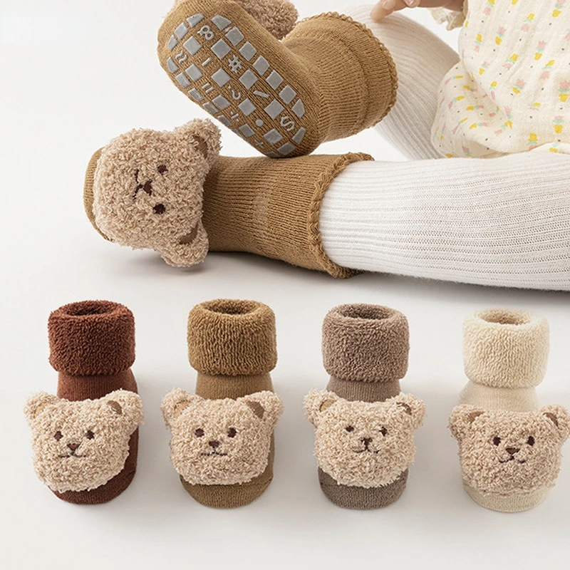Skarpetki dziecięce Cute Bear dla chłopców i dziewczynek Zimowe miękkie bawełniane skarpetki antypoślizgowe Akcesoria dla noworodków Skarpetki dla dzieci