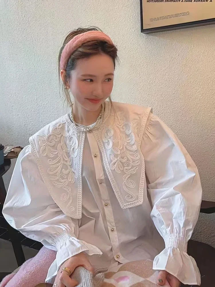 

White Shirt Women Korean Chic Embroidery Doll Collar Loose Ladies Tops Autumn Winter Flare Sleeve Fashion Blouse