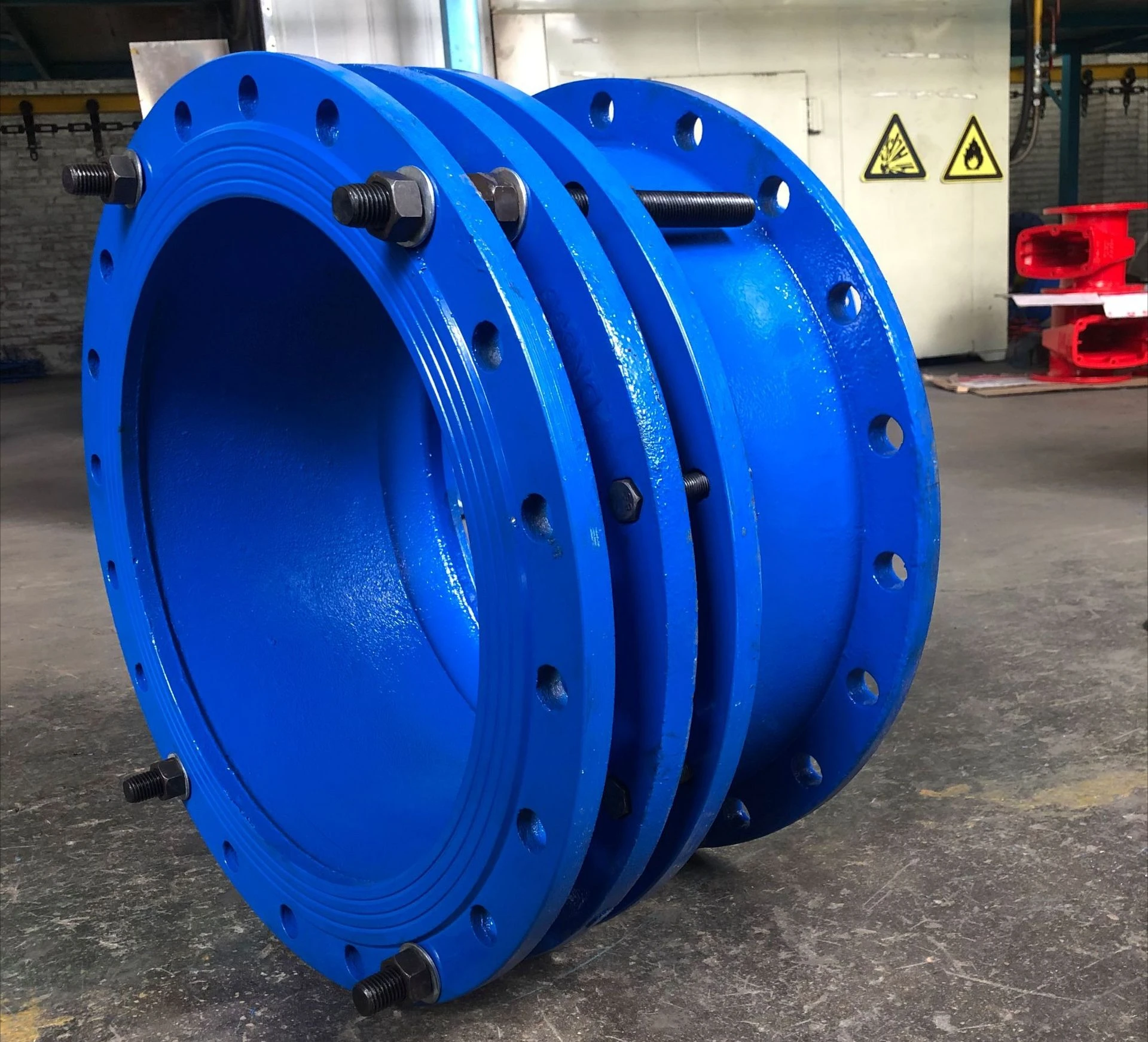 Double flange limit expansion joint PVC pipe connection flexible telescopic device, limit expansion joint