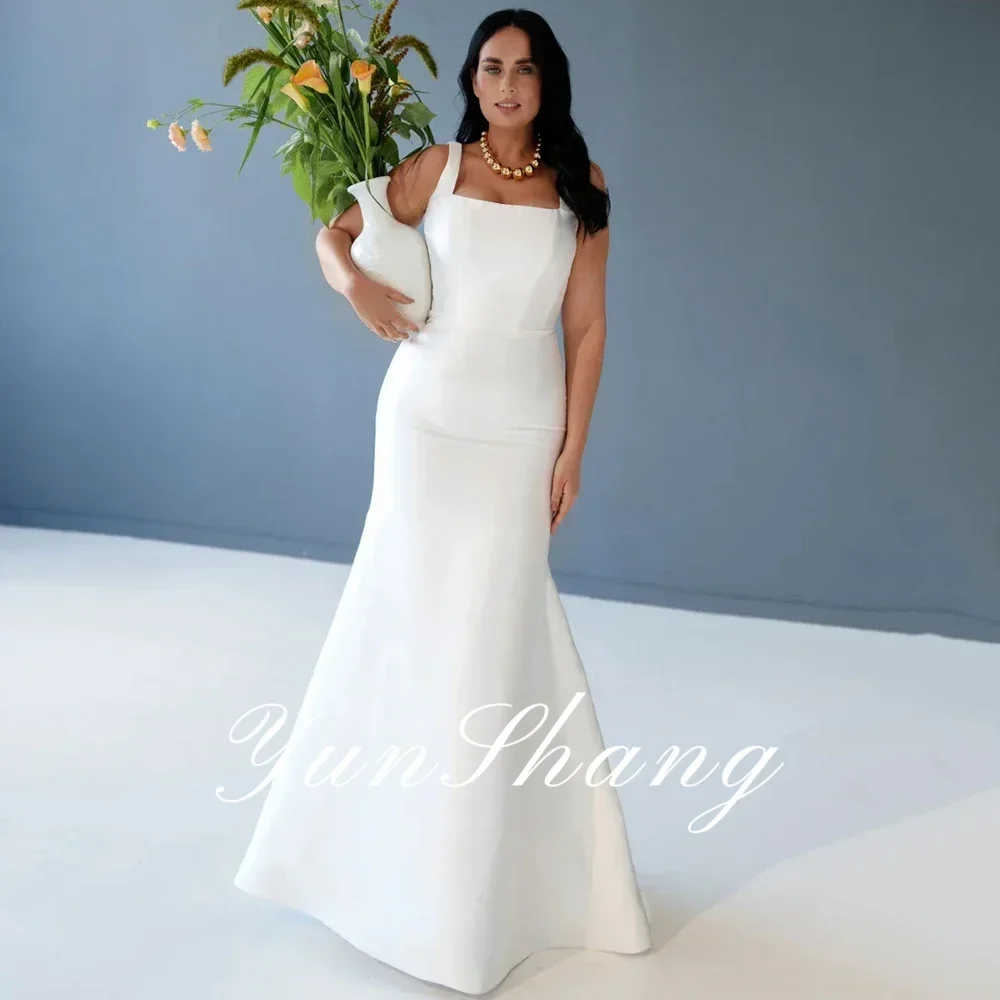 Square Neck Wide Strap Satin Wedding Dress Minimalist Fitted Crepe Bodice Mermaid Trumpet Gown with Sweep Train for Bride