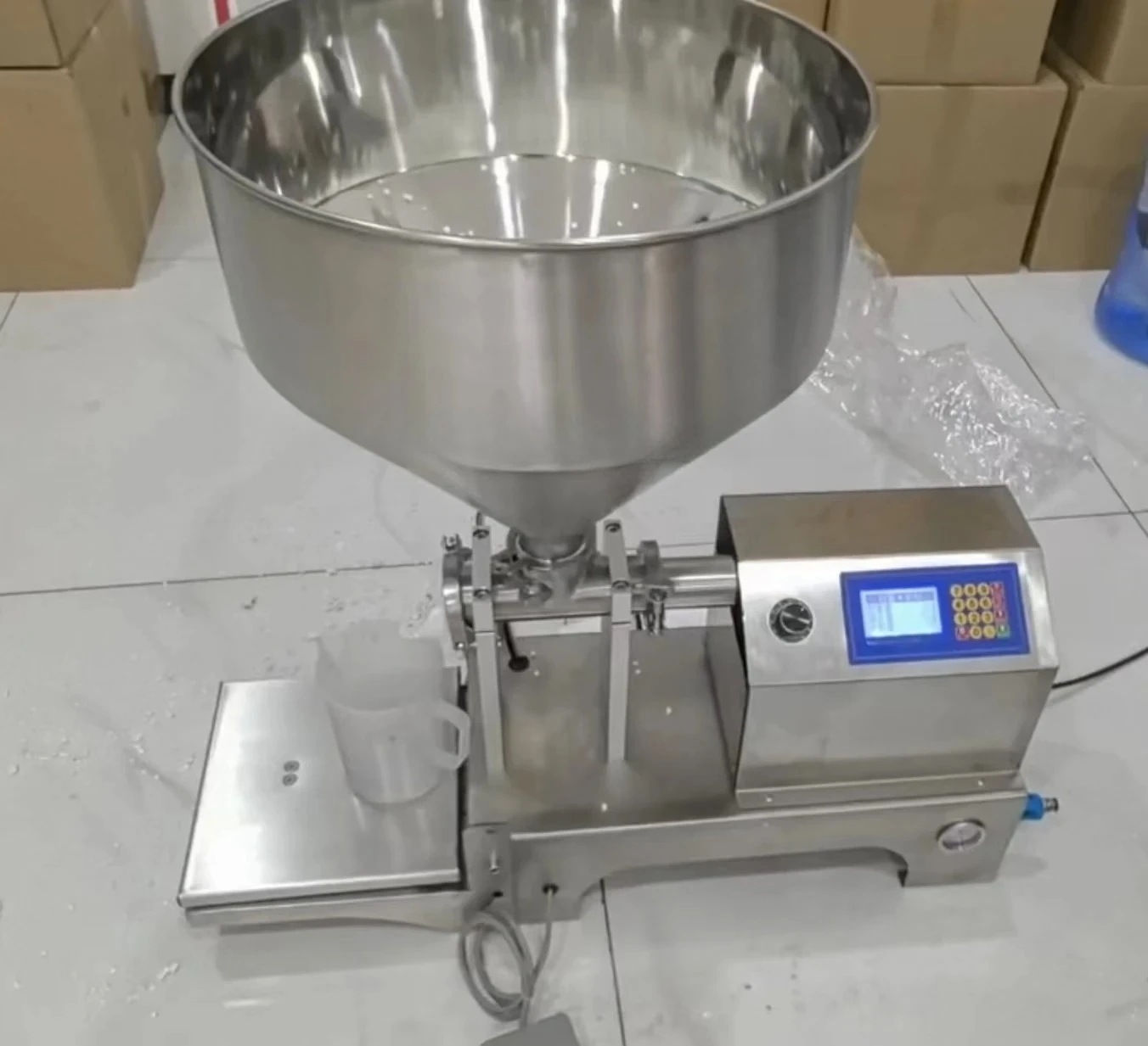 2026-Small Bottle Honey Semi Automatic Jam Liquid Paste Filling Machine Soup Filling Machine