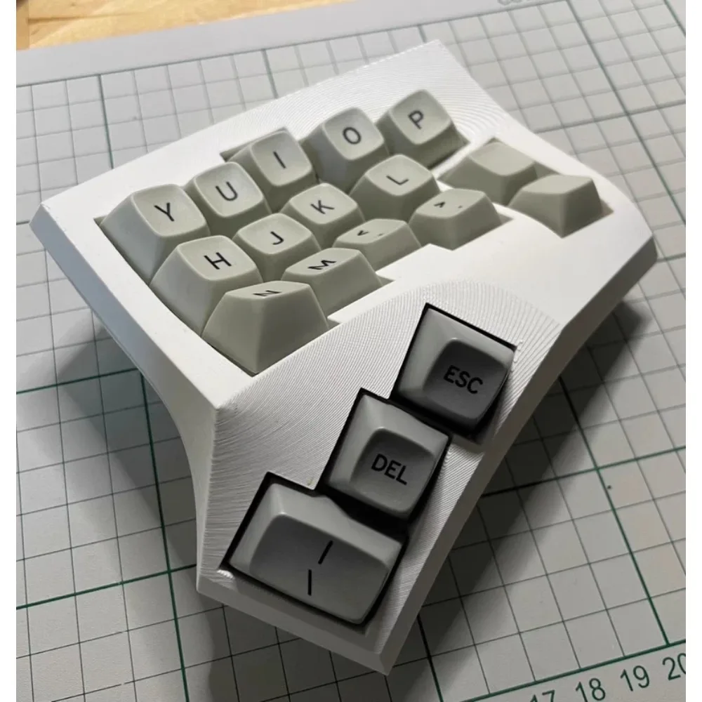 

Механическая клавиатура с разделенной поверхностью «сделай сам», проводная Bluetooth, двухрежимный ключ, одномодовая эргономика, игровые аксессуары, изогнутый аксессуар