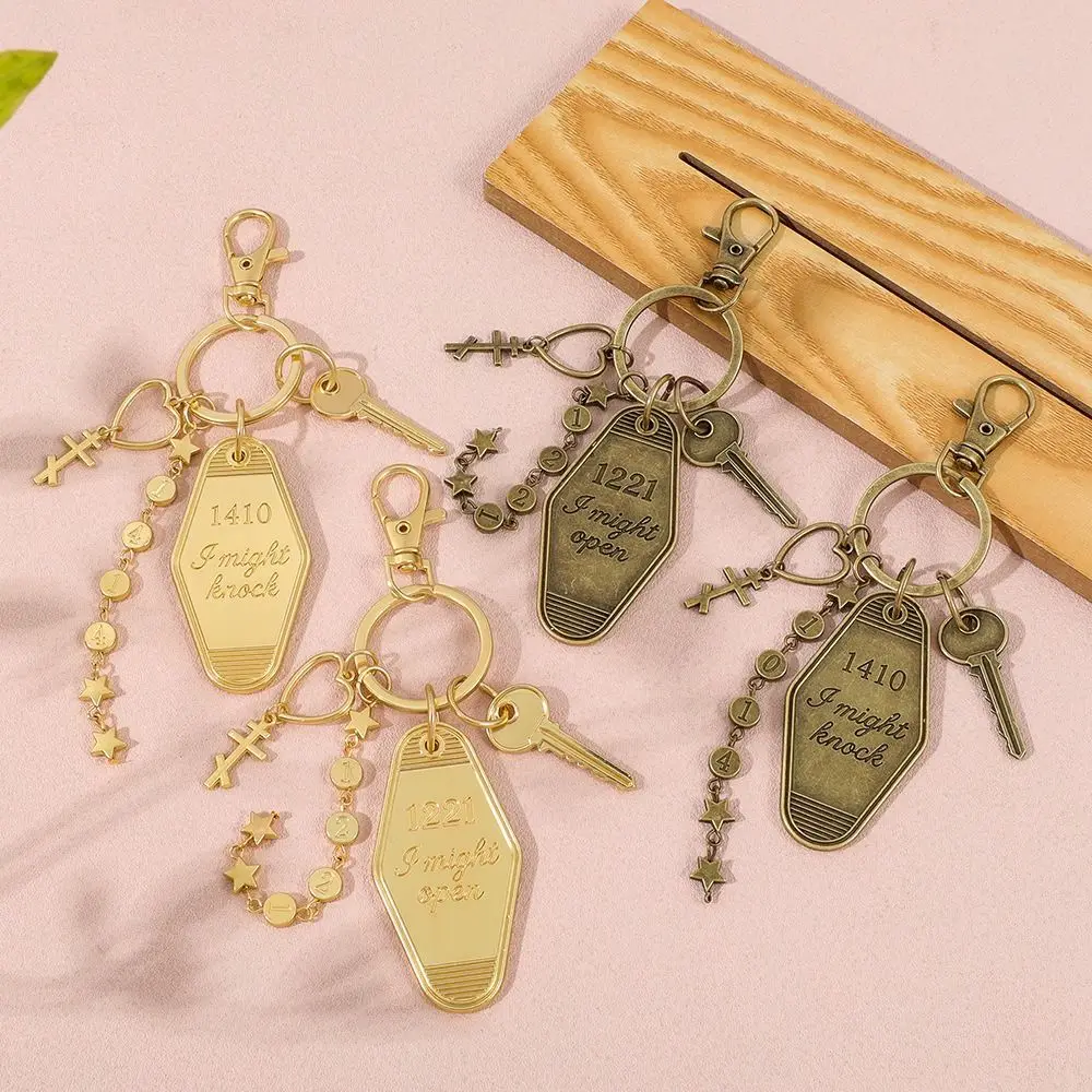 Vintage Hotel Key Design Keychain Antique Gold Tone With Star/Key/Heart Charms Key Ring Heated Rivalry Inspired Backpack Charm
