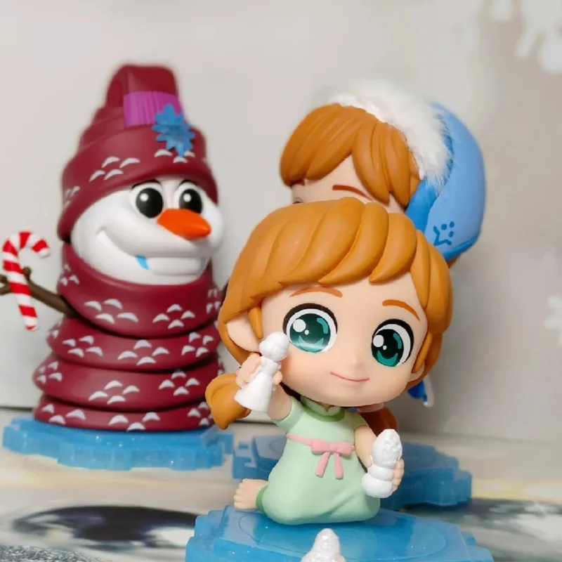 Hot Disney Blind Box Frozen 2.0 Cosbi Elsa Olaf Anna Mystery Box Anime Desktop Decoration Kawaii Pvc Model Toys Christmas Gift