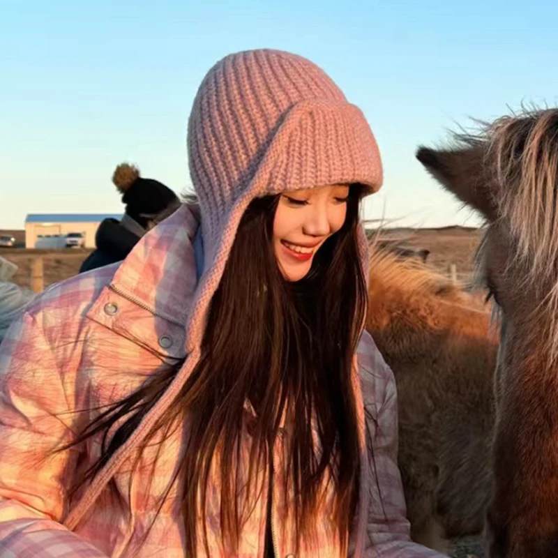 여성을 위한 얼굴을 돋보이게 하는 핑크 트래퍼 모자 - 귀덮개가 있는 일본풍 귀여운 니트 비니, 겨울용 따뜻한 작은 얼굴 모자