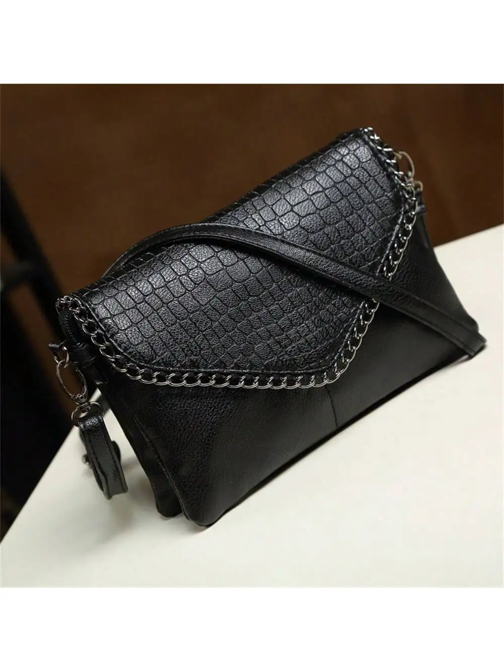 Crocodile Embossed Chain Decor Flap Square Bag