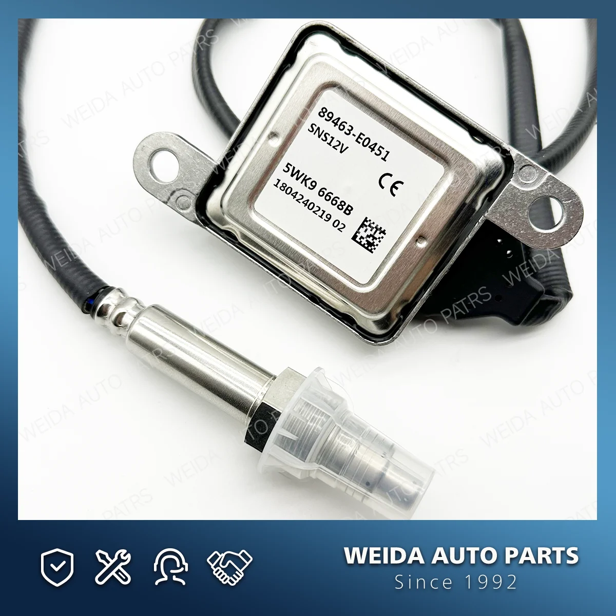 

89463E0451 89463-E0451 89463 E0451 5WK96668B Оригинальный новый датчик оксида азота (NOx) 12В для грузовиков Hino, запчасти