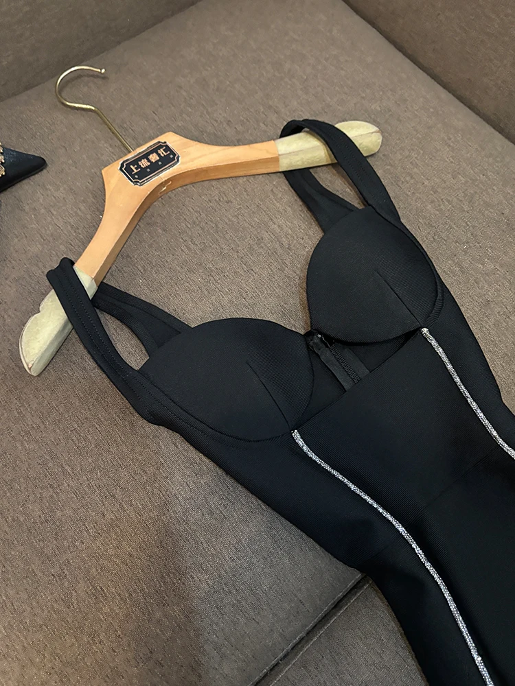 Damska, modna, dopasowana sukienka z elastycznym paskiem, stylizowana na fartuch lekarski, codzienna, zimowa, nowość, model U55 Ci, do pracy, pojedynczy element.