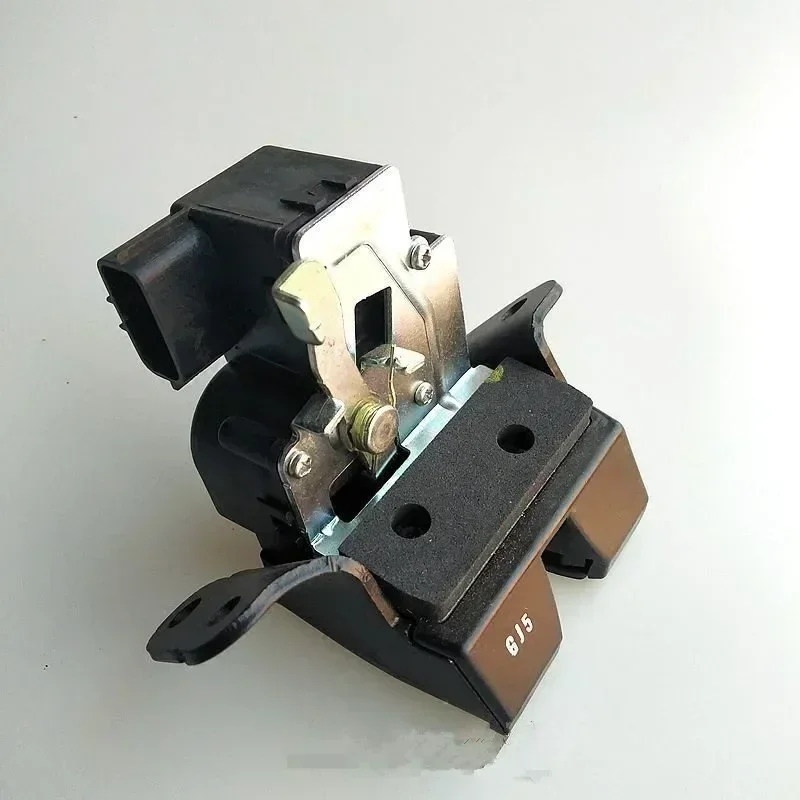 

812302 L000 Защелка замка багажника автомобиля для Hyundai I30 2007-2012, аксессуары, детали 81230-2L000