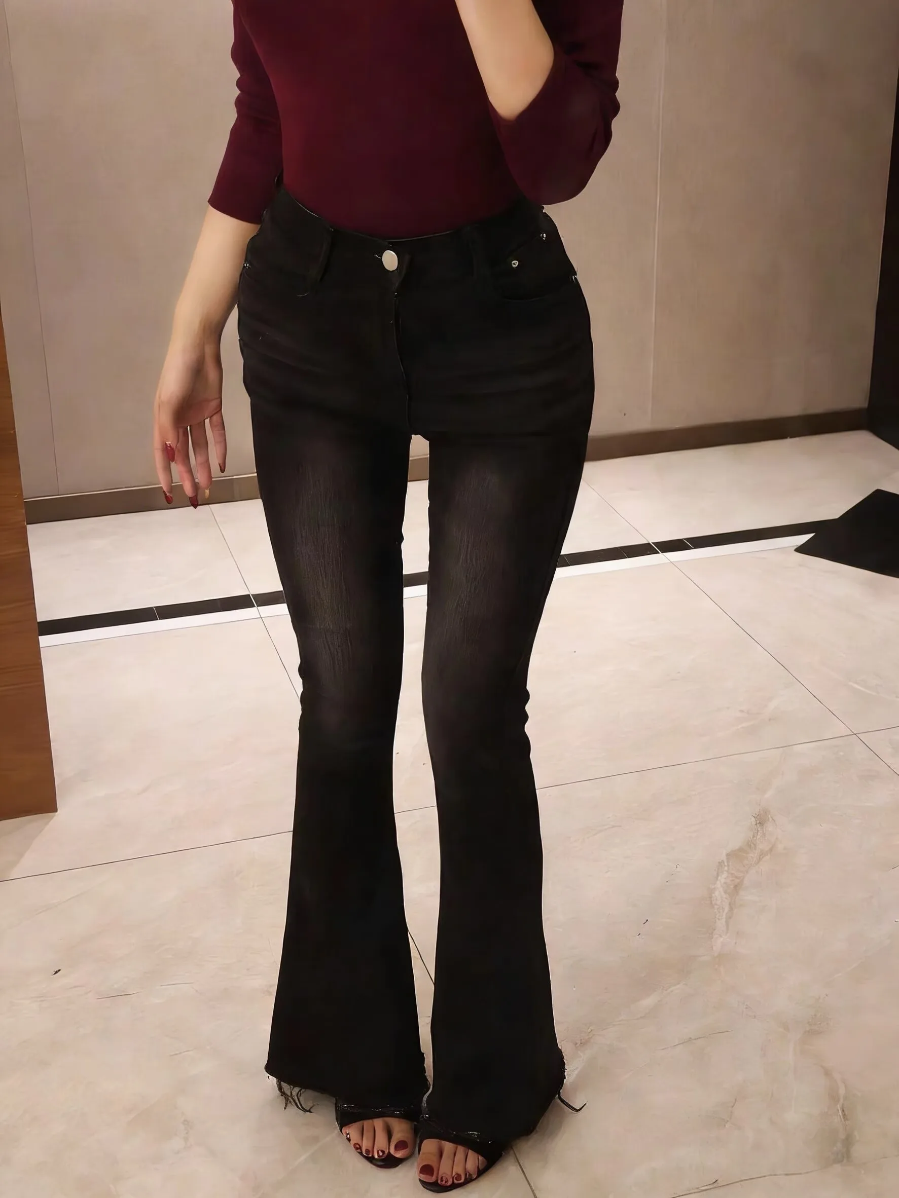 

Джинсы-клеш с высокой талией для похудения, из хлопкового стрейч-денима, женские, премиум-класса, модные, весна 2026