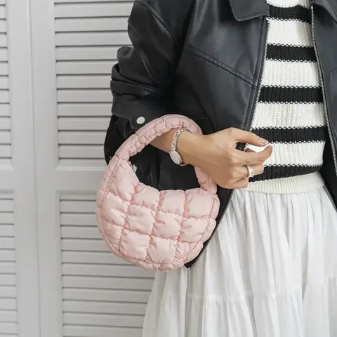여성 핸드백을위한 패션 누비 이불 어깨 가방 미니 구름 Pleated 가방 Puffer Dumpling Bag Luxury Tote