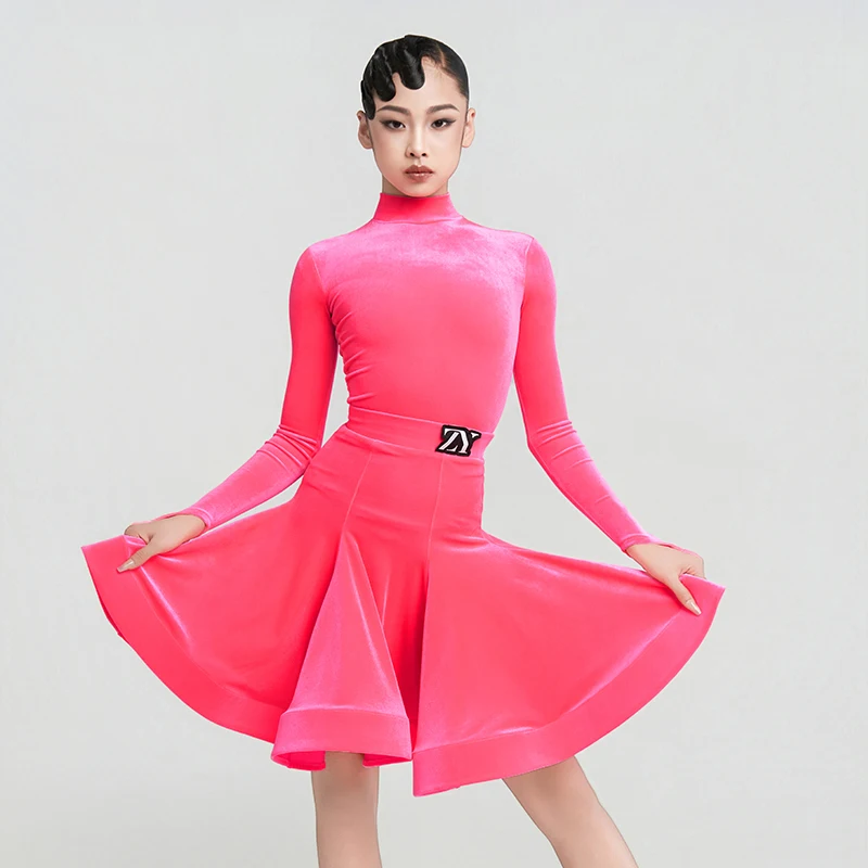2025年新作 ガールズ競技用スプリットスーツ ラテンダンス衣装 ハイネックトップ フィッシュボーンスカート チャチャ サンバ 練習着 DQL12172