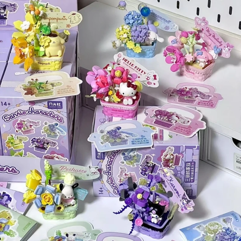 

2026 Secret Flower Building Blocks Blind Box Splicing Model Hello Kitty My Melody Ornaments Children Assembled Toy Model Gift