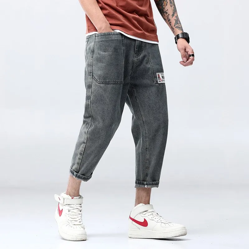 

Мужские модные джинсы свободного кроя со средней посадкой, выстиранные, на все сезоны, удобные, из эластичной ткани, облегающие.