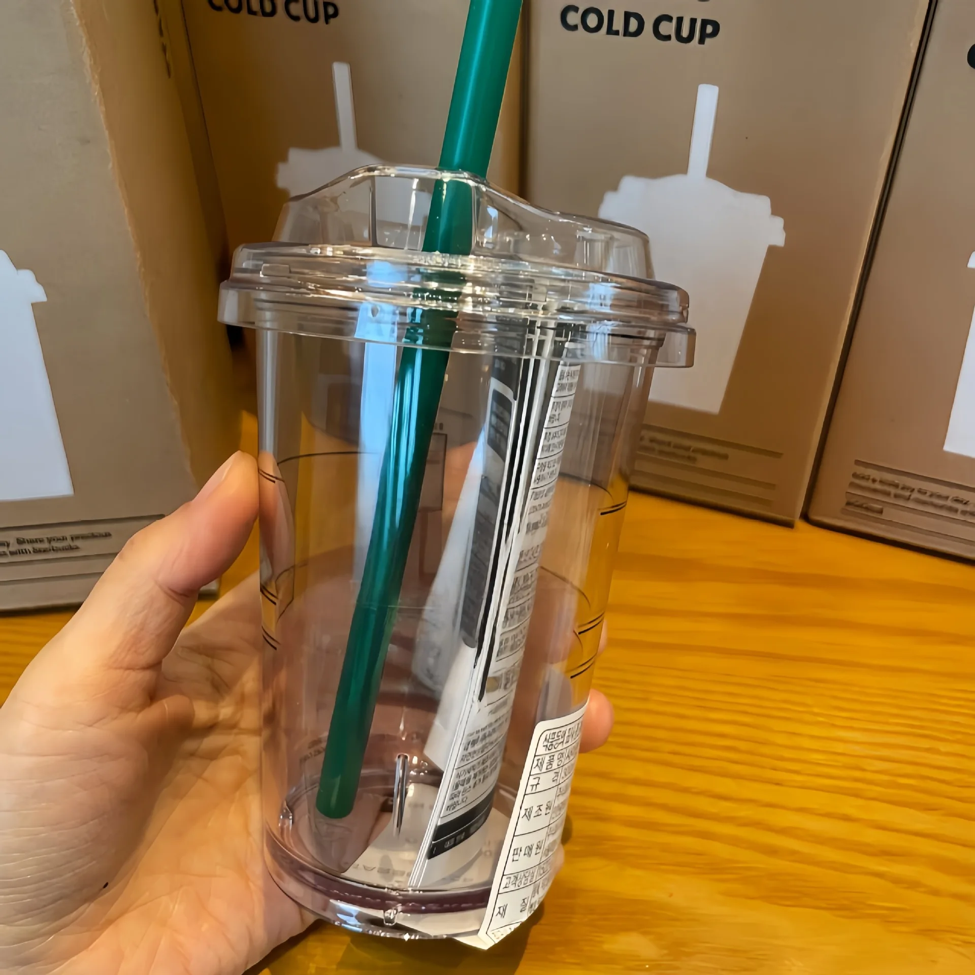 Portable Minimalist Transparent Water Cup for Female Couples Transparent Plastic Straw Cup Cold Water Bottles Drinkware