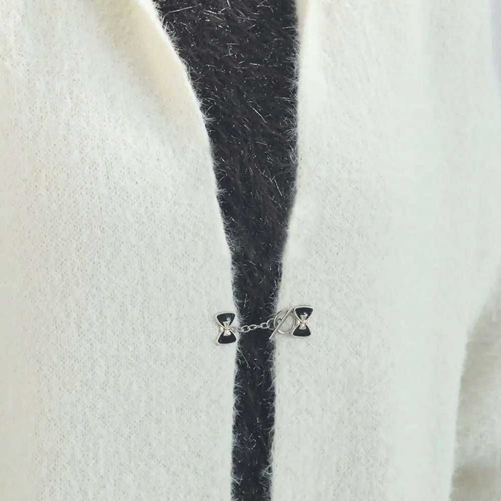 

Rabbit Nail-Free Cardigan OT Buckle Flower Bear Close Neckline Decorative Brooch Crystal Button Tightener