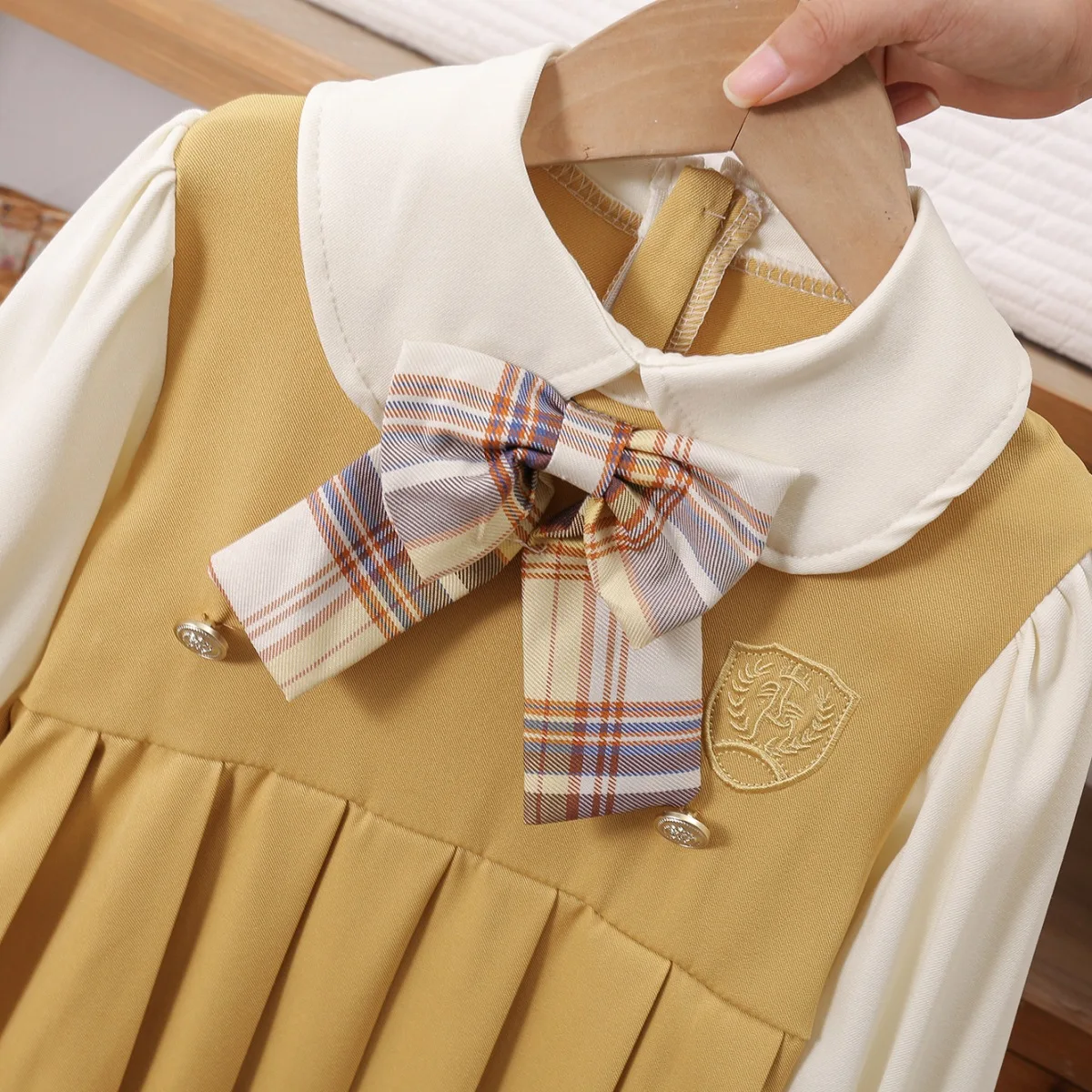 ملابس الأطفال فستان على طراز الحرم الجامعي الكوري للفتيات ملابس عصرية وأنيقة لأوائل الخريف 2025 جديد #3