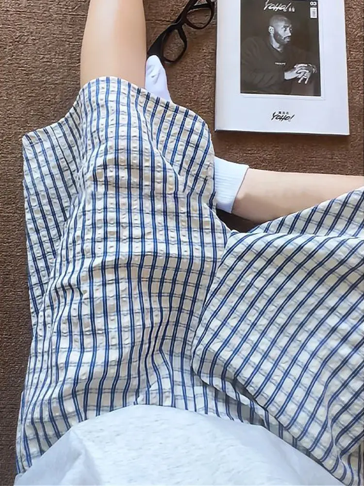 

Blue Plaid Casual Shorts Bubble Cloth Five-Quarter Length Men's Women's Summer Loose Fit mid Waist Youth Fashion Shorts