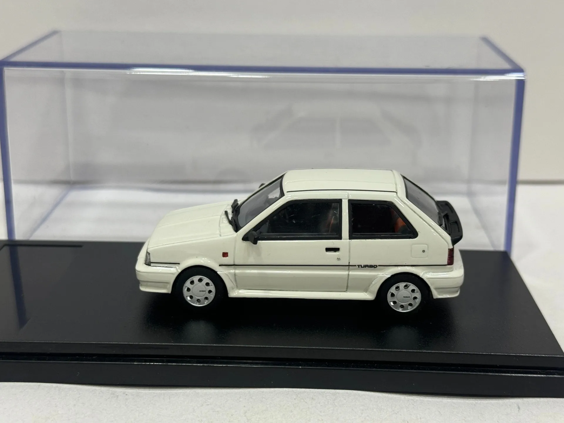 

No Nameplate No Color Box Diecast HI Story 1/43 Scale Resin Car Model Collectible Toy Gift Souvenir Display Ornament