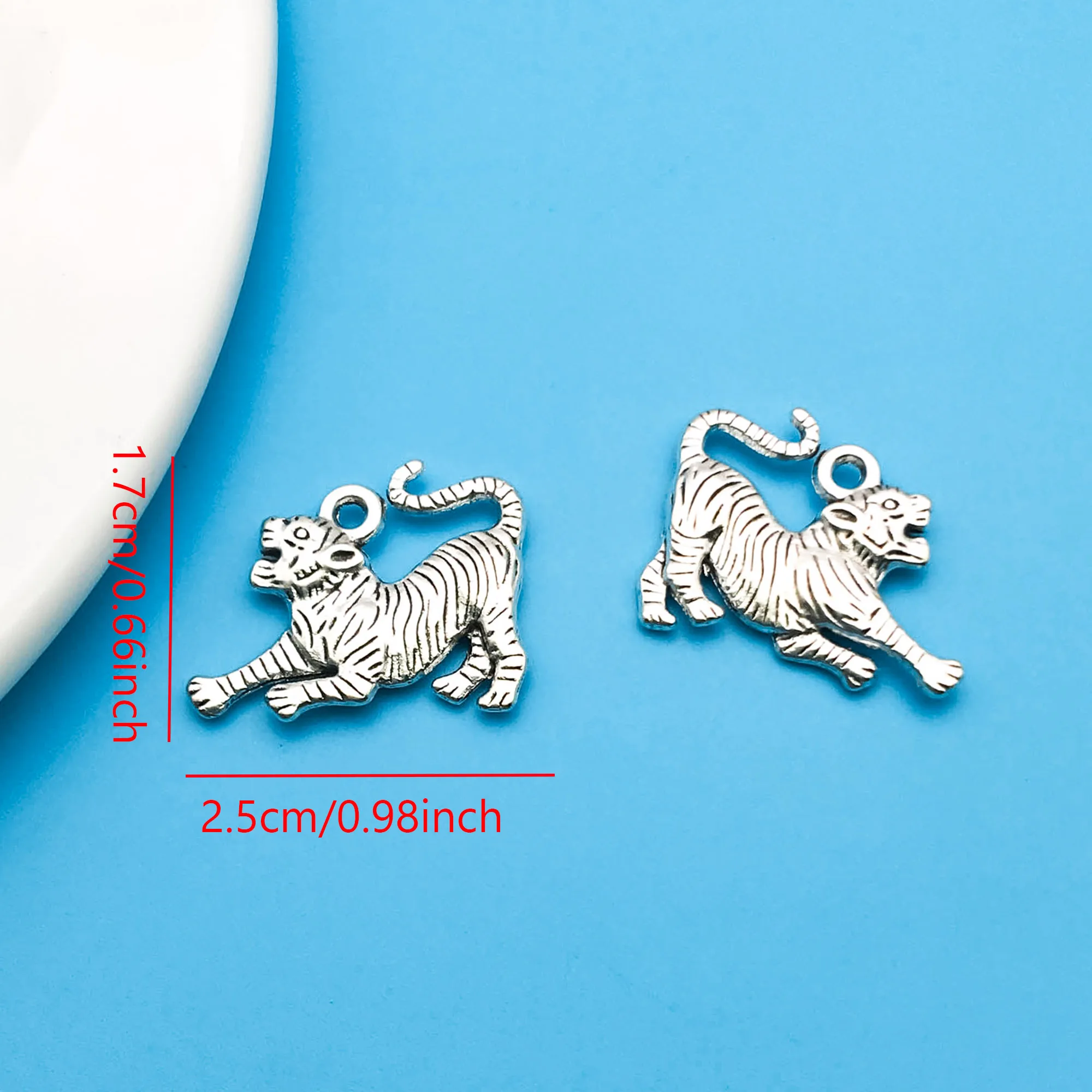 10/20pcs Antique Silvery Tiger Charms Alloy Animal Pendants For DIY Jewelry Making Findings Crafting Accessory