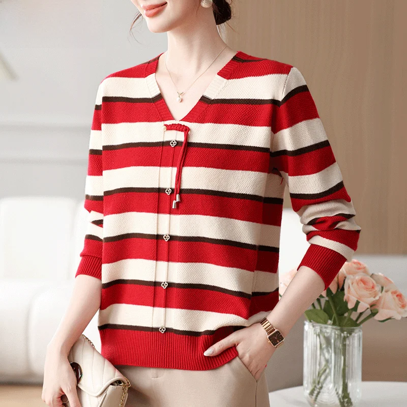 

Young Mom Knitted Stripe Long Sve Top Faionable Base irt for Middle-Aged Women Autumn Wear New 2024 Polyester Blend