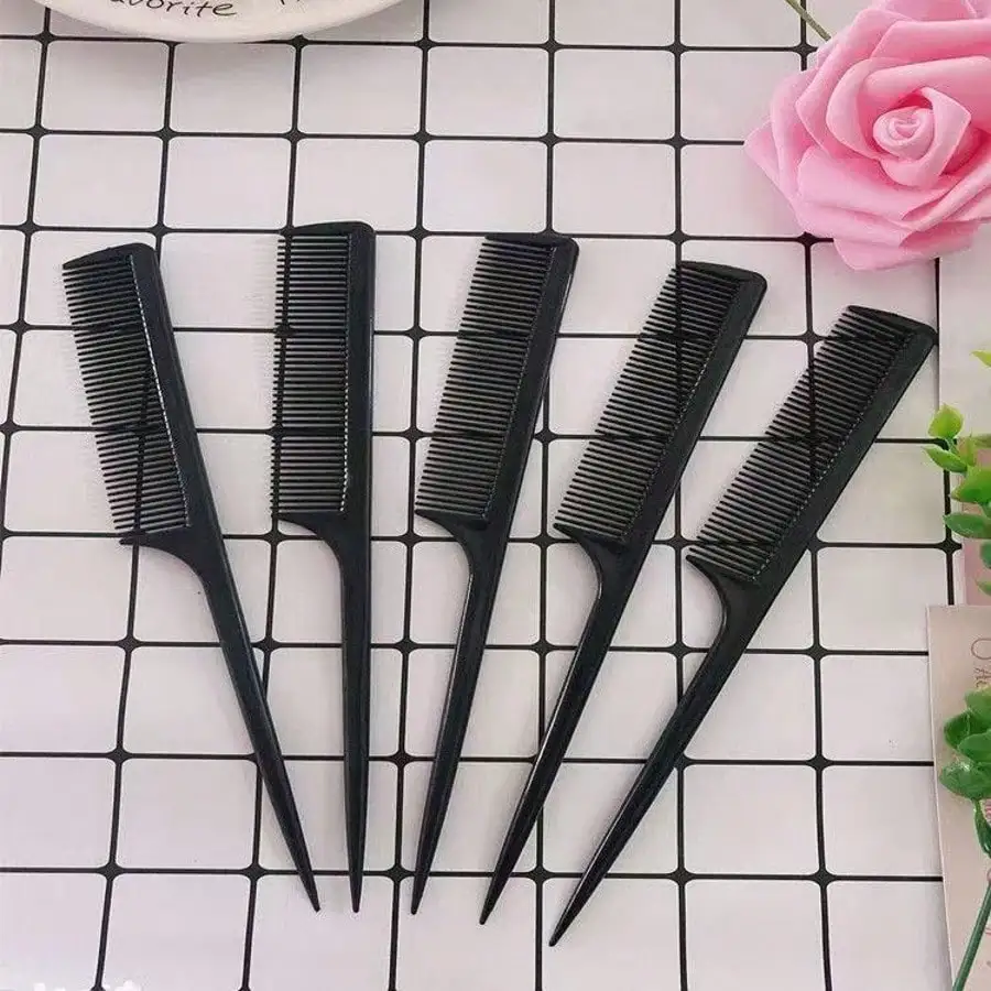 

Professional rat-tail comb 5-piece set with fine-tooth combs, suitable for hair sectioning, highlighting, and salon use.