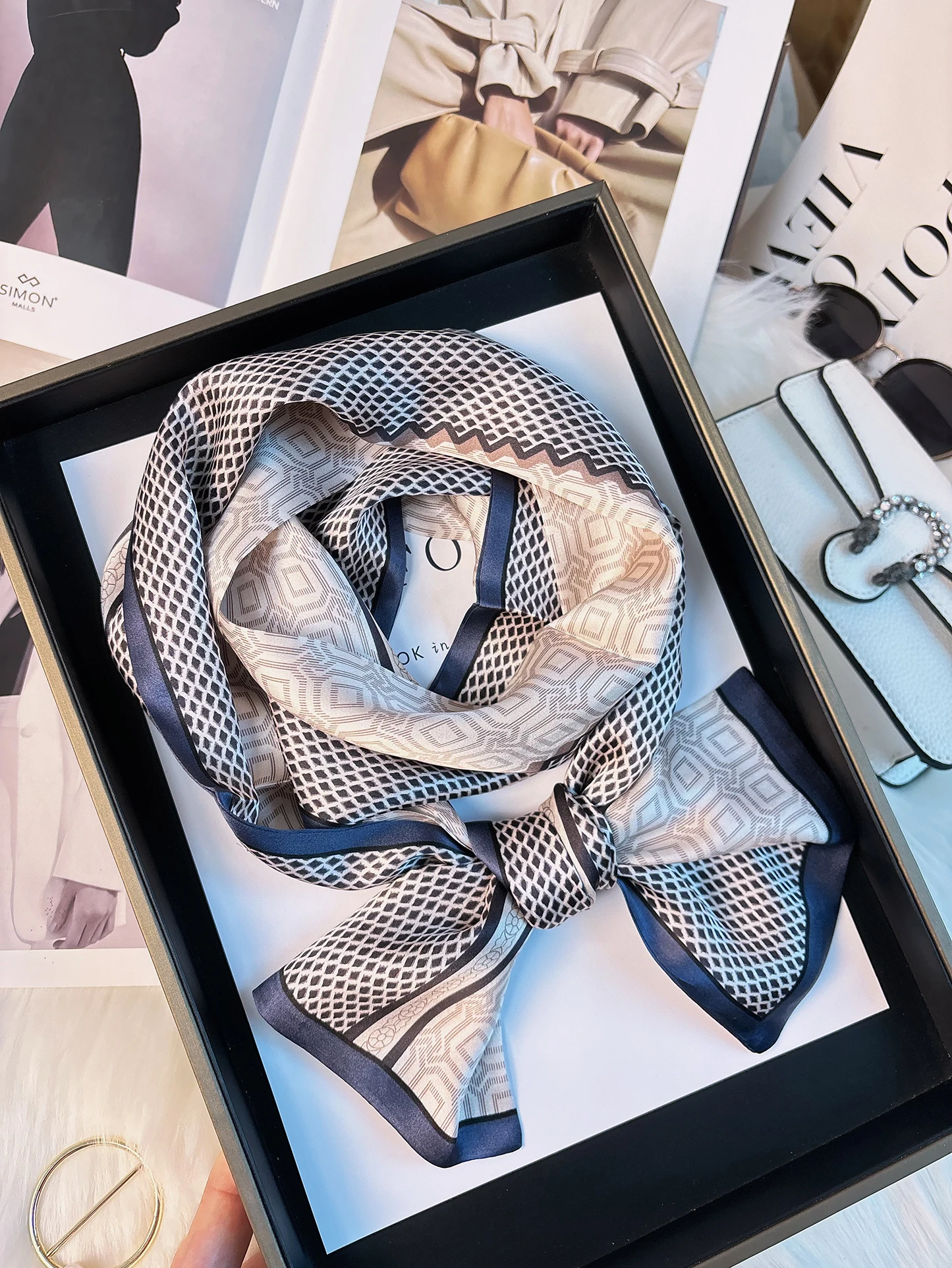 ロングシルクスカーフ-レディース-マルベリーシルク-多用途-春秋-おしゃれ-プリントスカーフ-すべての年齢層向け-韓国風-幾何学模様