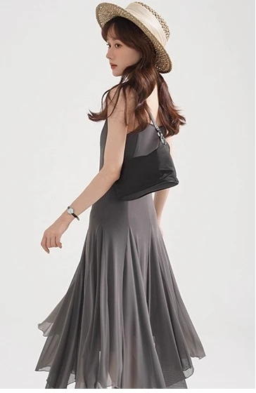Thumbnail 4 - #11 Best Flowing Long Dress to Buy In 2026