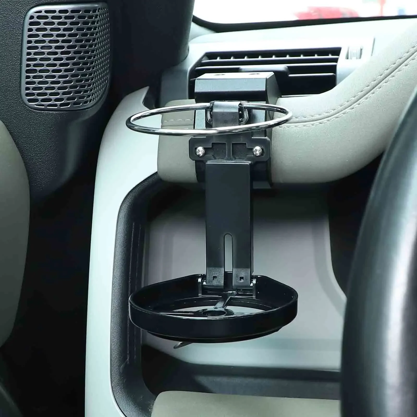 For Land Rover Defender 90 110 130 20-24 Car Dashboard Drink Holder Water Cup Holder Car Accessories(High configuration version)