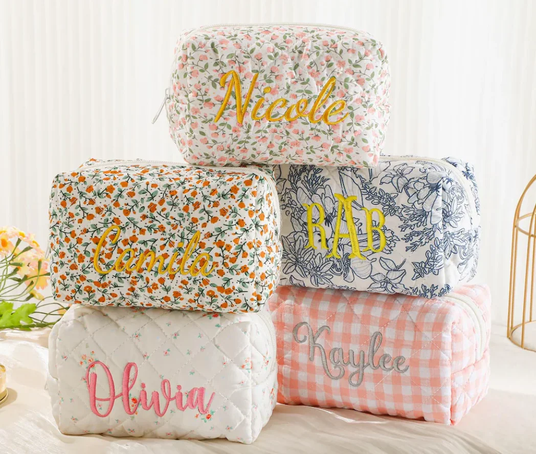 Personalized Floral Embroidered Makeup Bag, Large Capacity Cosmetic Bag,Bridesmaid Gifts, Mothers Day Gift, Makeup Organizer Bag