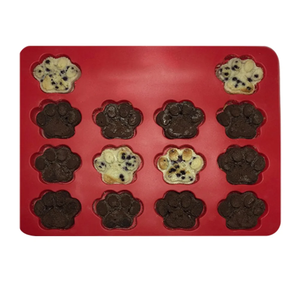 

Dog Footprint Paw Silicone Mold Handy Washable Nonstick Baking Mold for Chocolate Candy Biscuit Cake DIY Tools Red Size 6x55cm