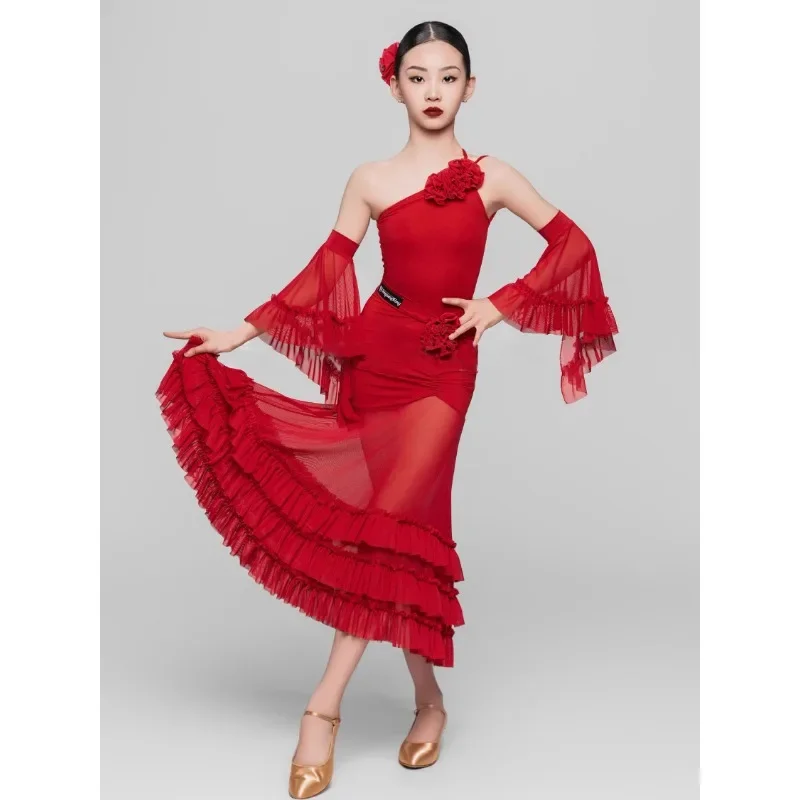Vestido de dança latina personalizado para meninas, ombro inclinado, alça de flor, performance moderna, saia de bolo, roupas de prática