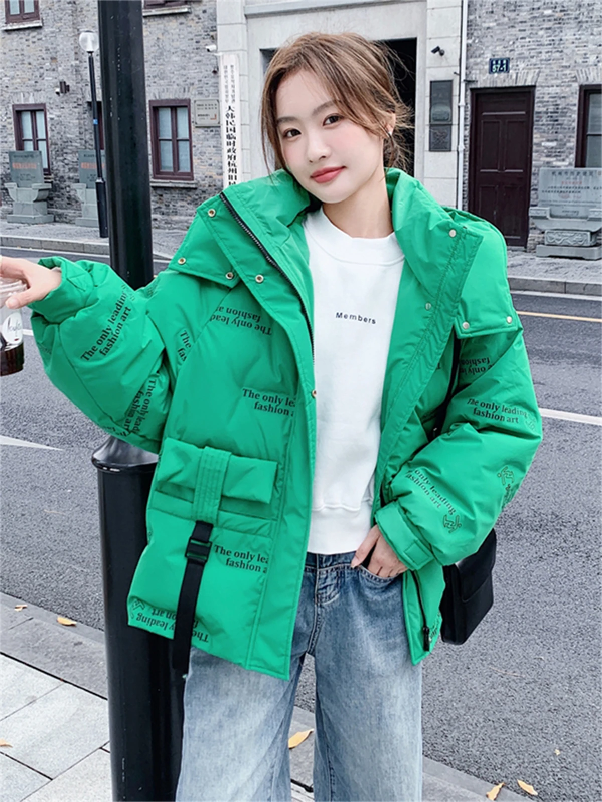 Green Short Down Jacket for Women, Loose Fashion Letter, White Duck Down, Small Coat, New Trend, Winter 2022