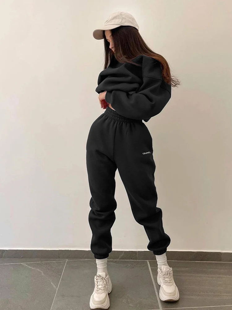 Women's Solid Color O-neck Sports Suit Long Sleeve Pullover Top Female Casual Wear Pocket High Waist Pants Two Piece Sets