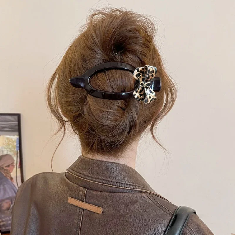 

1pc Leopard Print Bow Hair Claw Duckbill Clip Barrettes Fashion Women Plastic Hairpin Elegant Hairgrip Vintage Hair Accessories