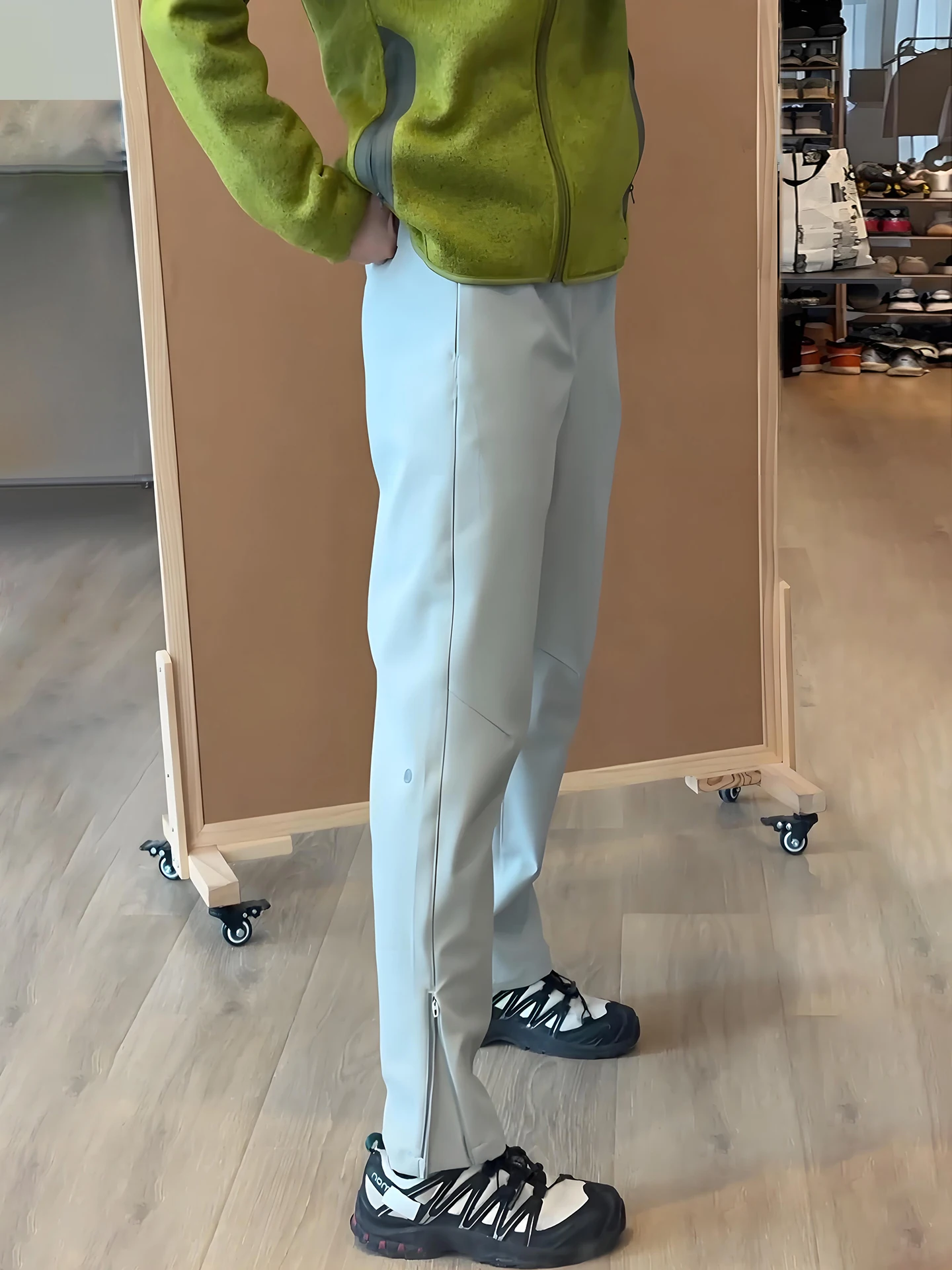 No image