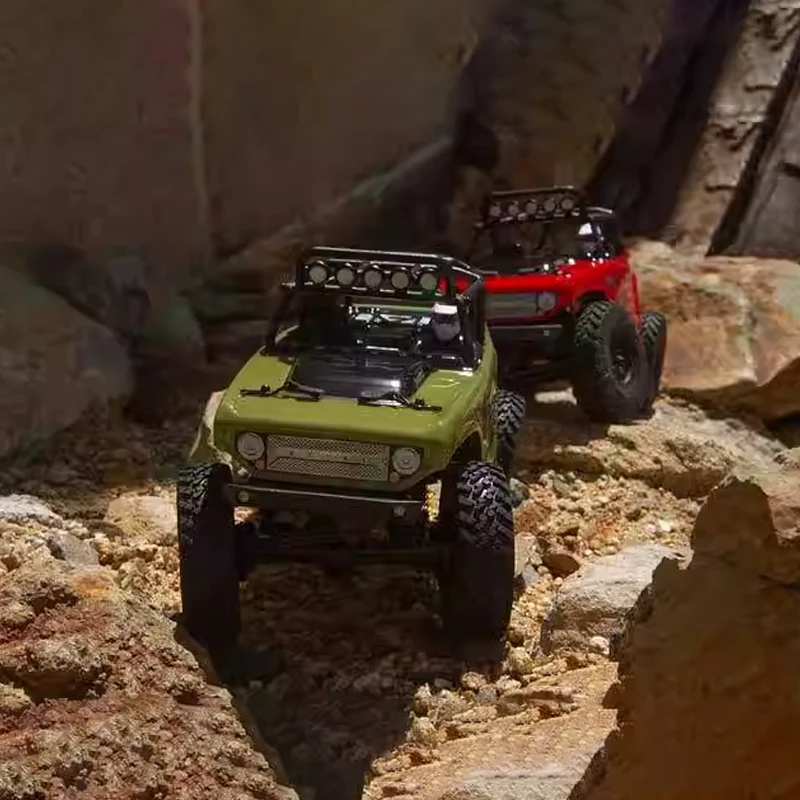 Axial Scx24 Axi90081 Simulazione 1:24 2.4g Telecomando proporzionale completo Veicolo da arrampicata fuoristrada a quattro ruote motrici Modello RTR