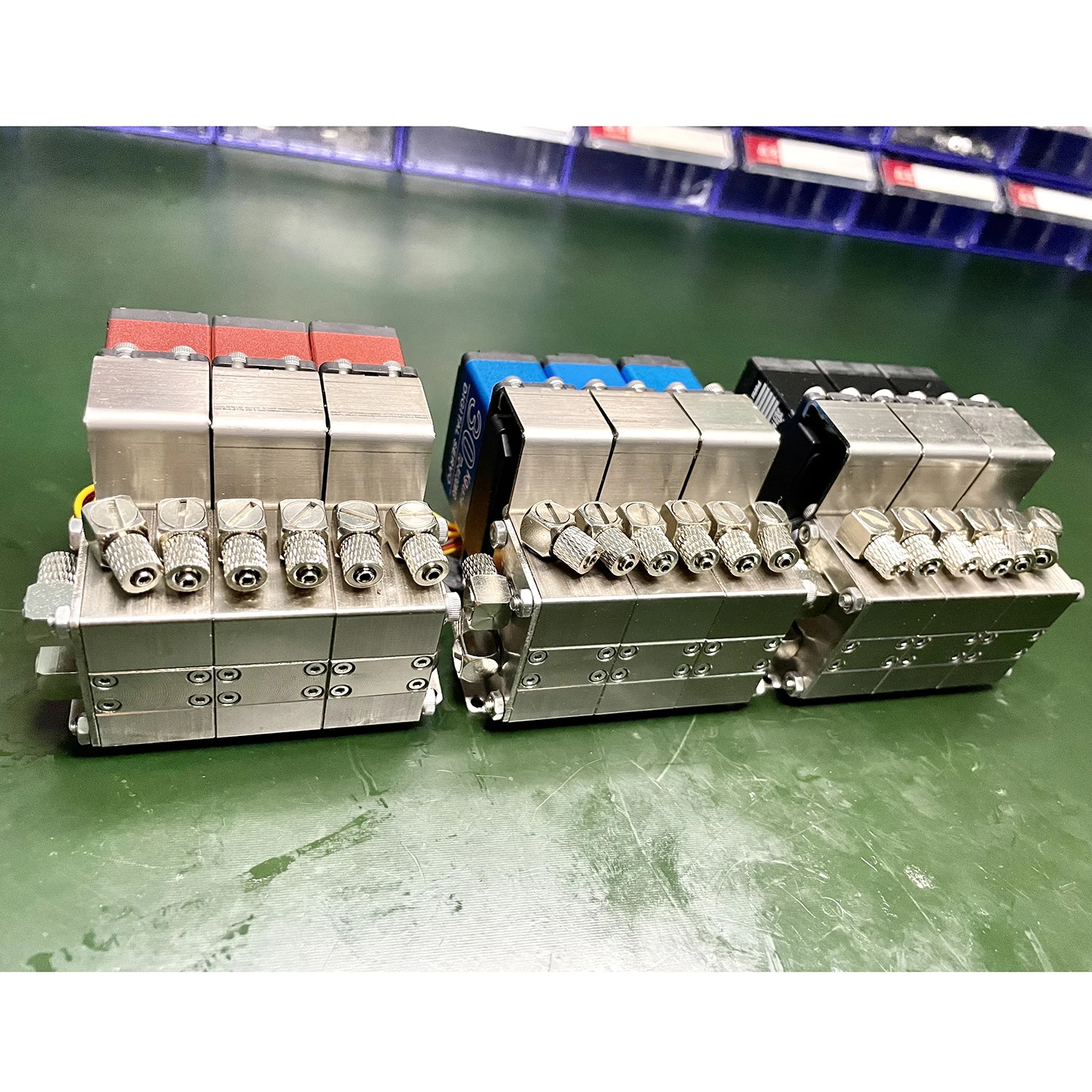 RC Hydraulic Model Metal Hydraulic 3-way Valve Suitable for 1/14 and 1/12 Scale Hydraulic Excavator and Loader Model Accessories
