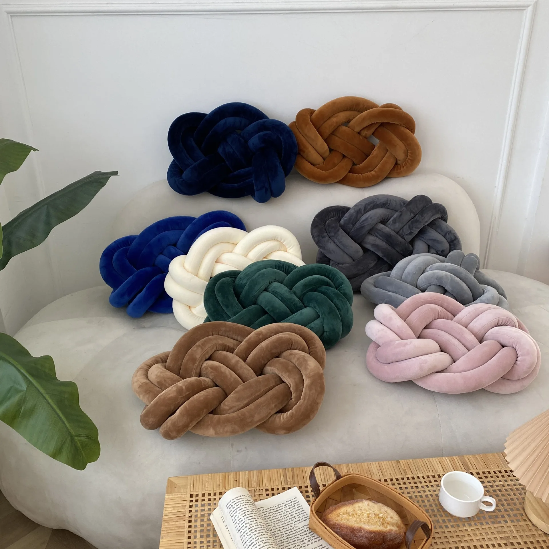 35x45cm Big Knot Pillow Ball Handgemachtes Geschenk Wurfkissen Plüschkissen Wurfkissen Home Decor Geknotete Kissen Weihnachtsgeschenk