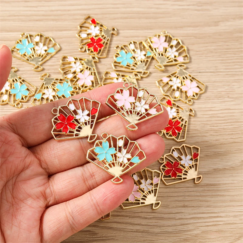 10 Stück 30 x 26 mm niedliche Emaille-Blumen-Fächer-Charms-Verbindungsanhänger für selbstgemachte Halsketten, Ohrringe, Schmuckherstellung, Zubehör – Detail 3