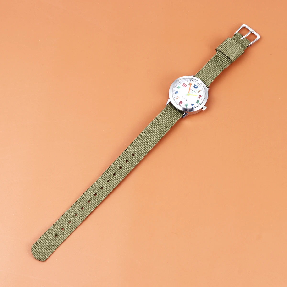 

Cartoon Watch Nylon Strap Sports Wrist Casual and Simple Decoration Kids Pupils