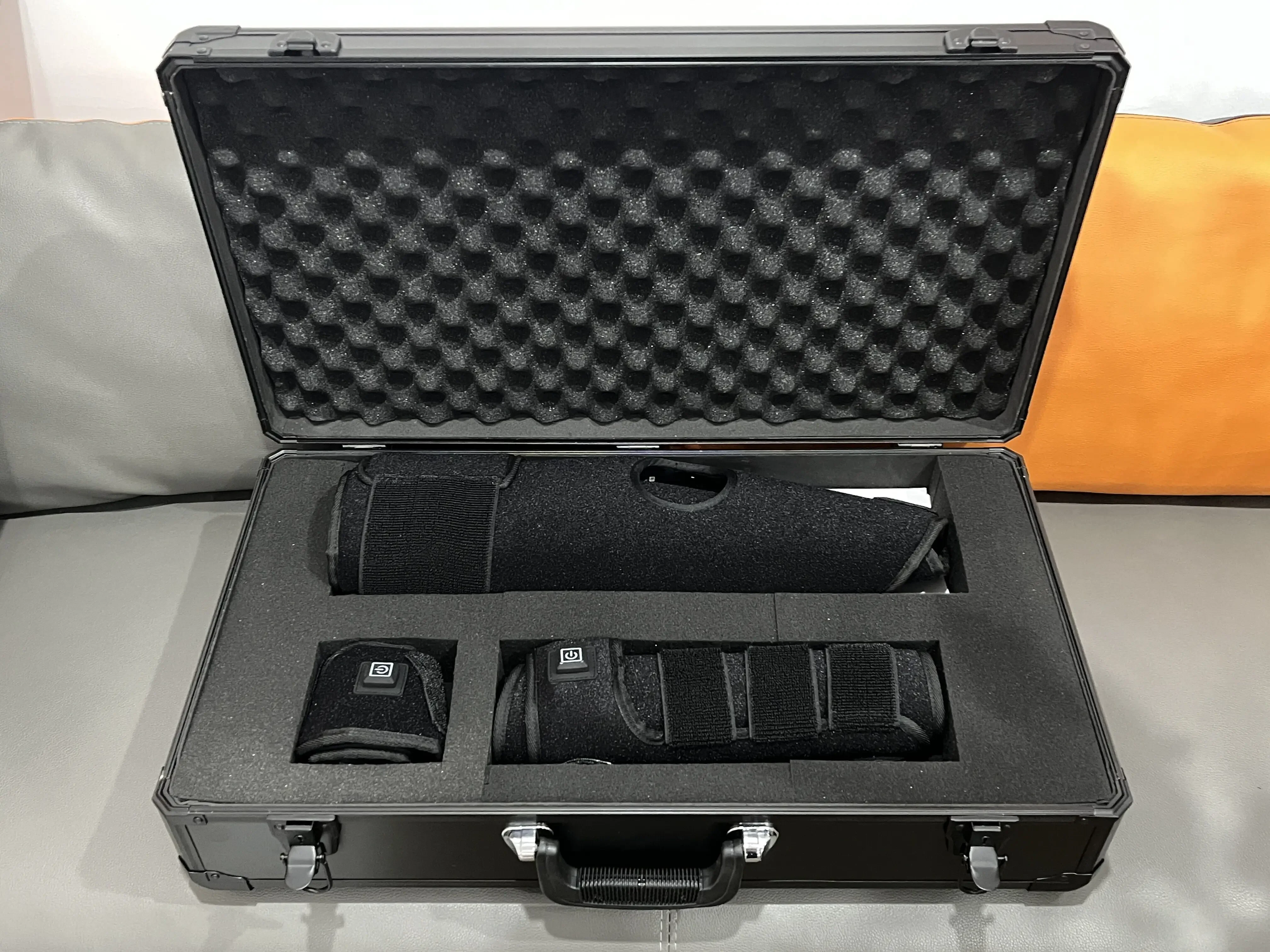 Equine Hood Knees Legs Boots Blanket LED   Therapy Horse