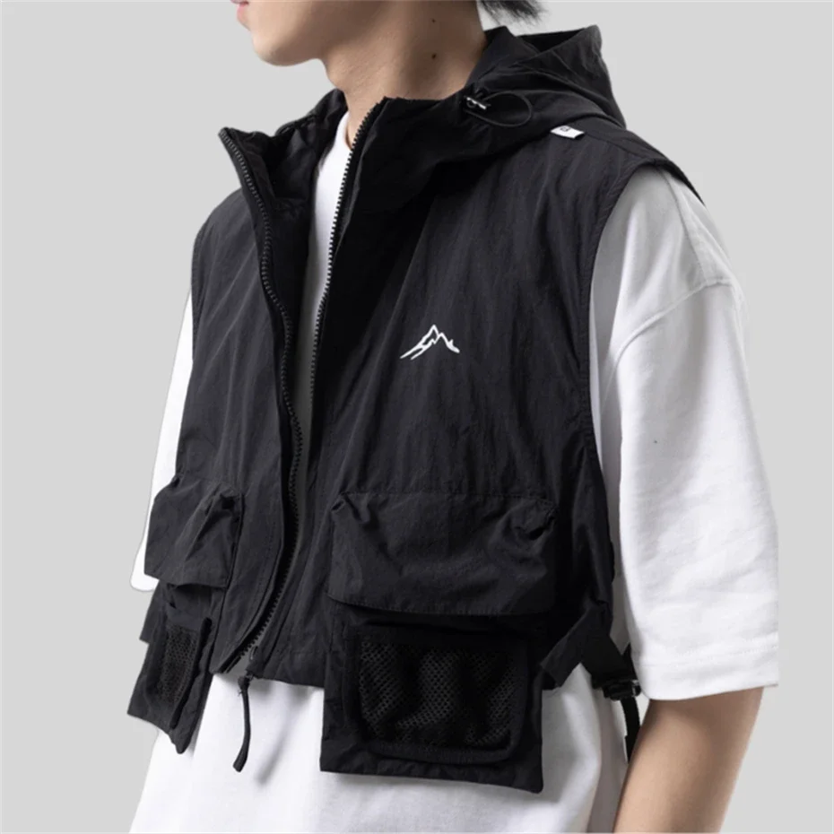 2025 New Spring Cargo Vest Jackets Men Harajuku Sleeveless Hooded Jackets Coats Men Japan Style Outdoor Pockets Zip Up Vests