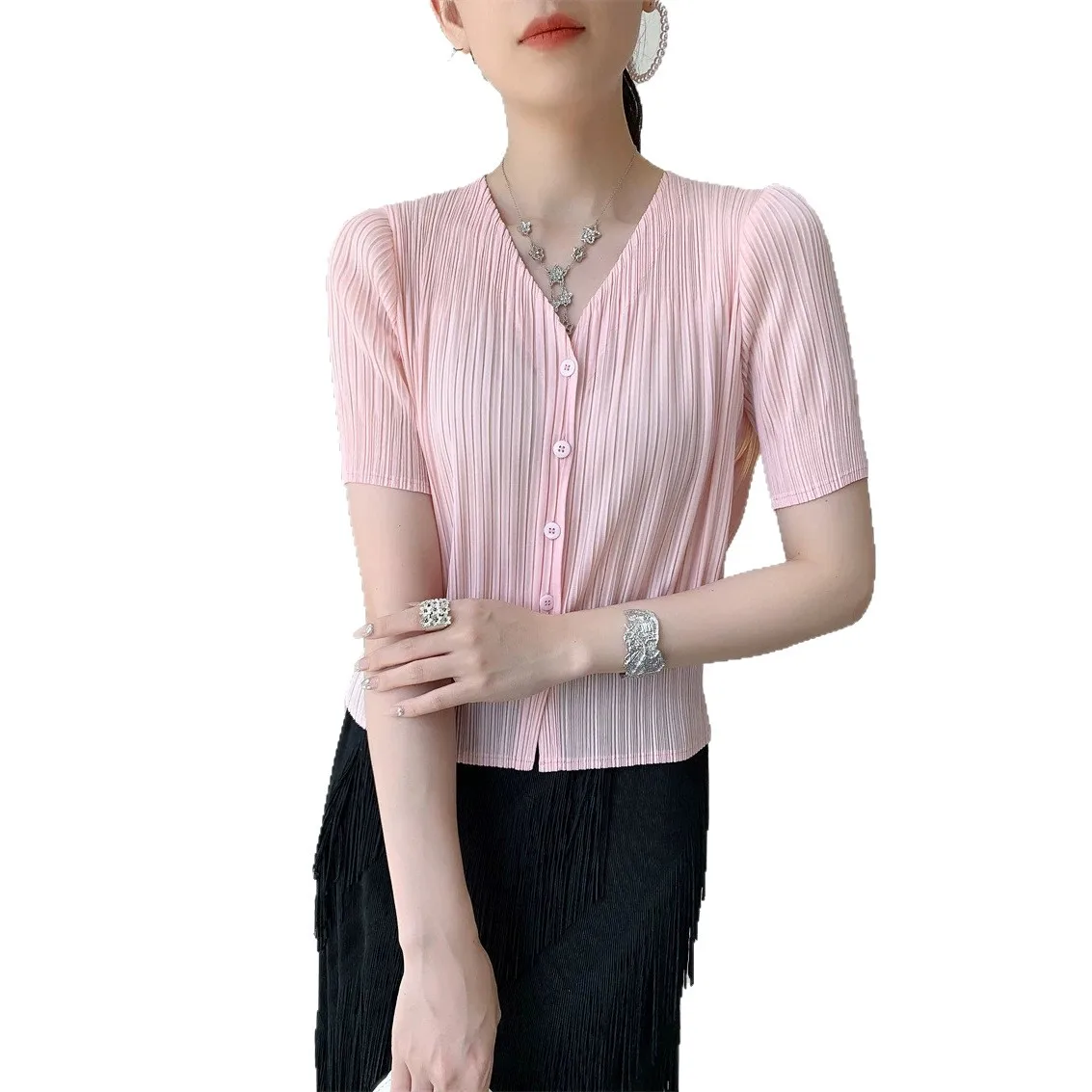 Miyake Pleated Women's Casual Top 2026 New Japanese Design V-neck Short-sleeved Single-breasted Lightweight Cardigan - view 5