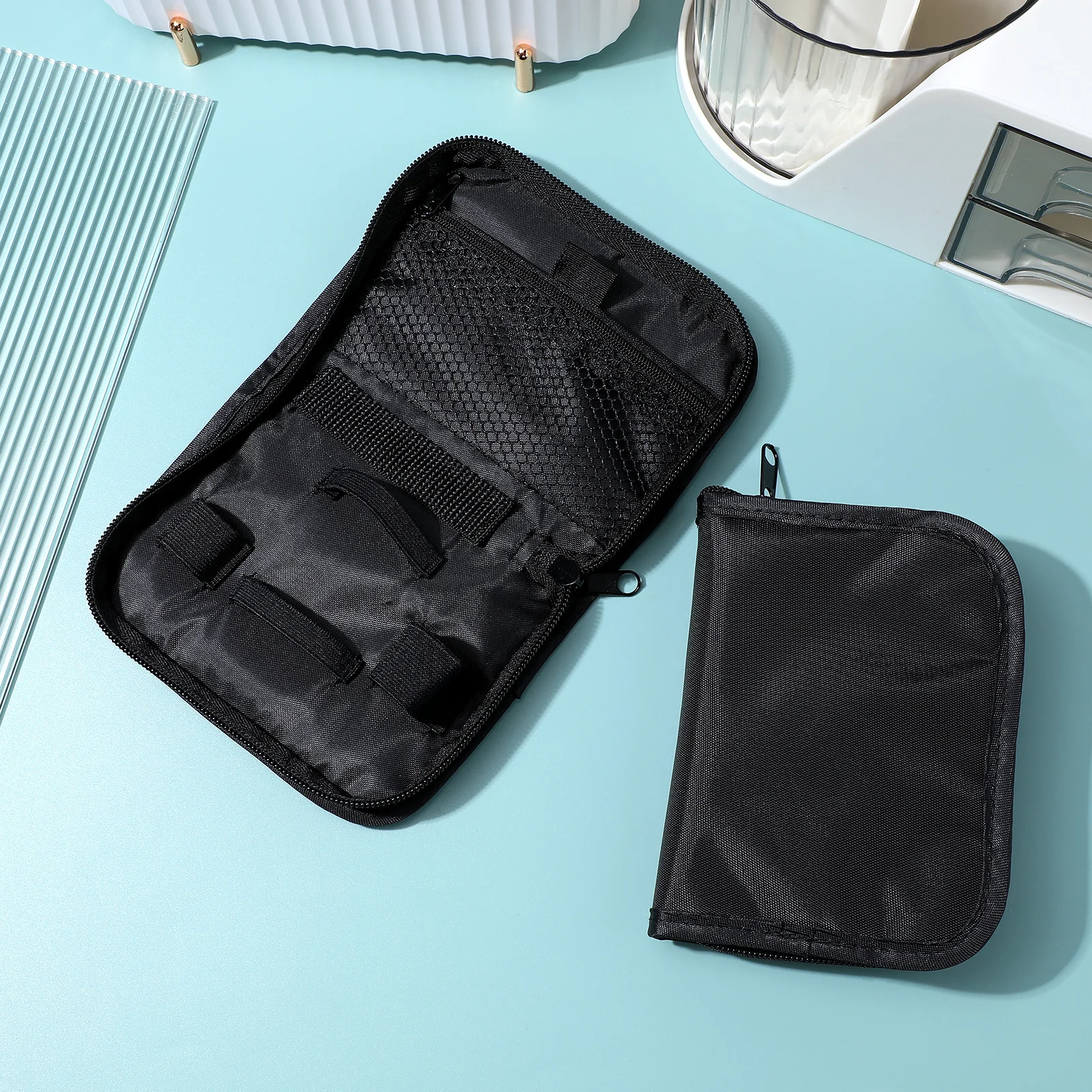 

2PCS BloodSugarTesterStorageBag ProtectiveCase Portable Carry Travel OximeterBag FingertipPulse Case SplashesBumpsScratches