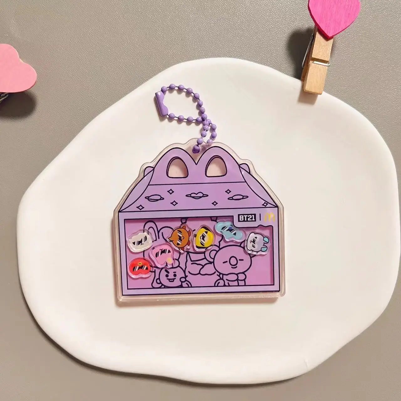 Porte-clés en acrylique BT21 Shaky DIY, accessoire mignon pour sac à dos, cadeau de fête, accessoires créatifs de dessin animé