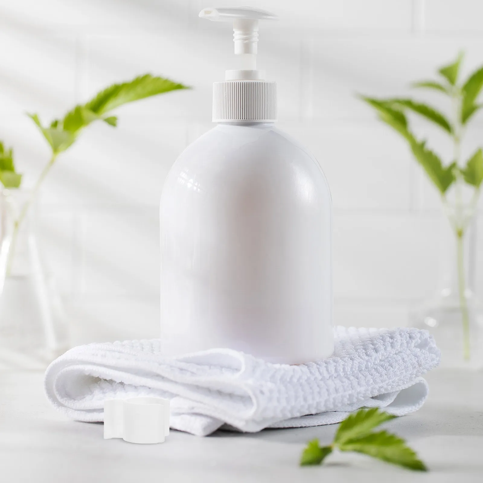 

30Pcs Plastic PP Bottle Pump Clips Leakproof Lock for Cleansing Oil Lotion Shampoo Dispenser Bottles Travel Accessories