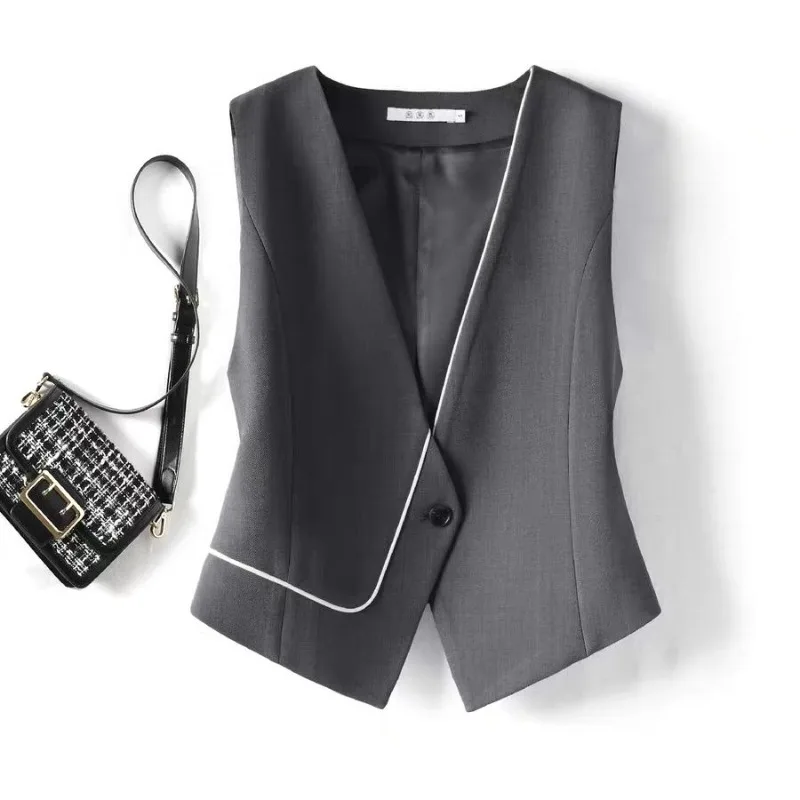 Women's 2026 Autumn New Grey Suit Vest Sleeveless Layering Blazer Niche Design Slim Fit Elegant Chic Korean Office Outerwear