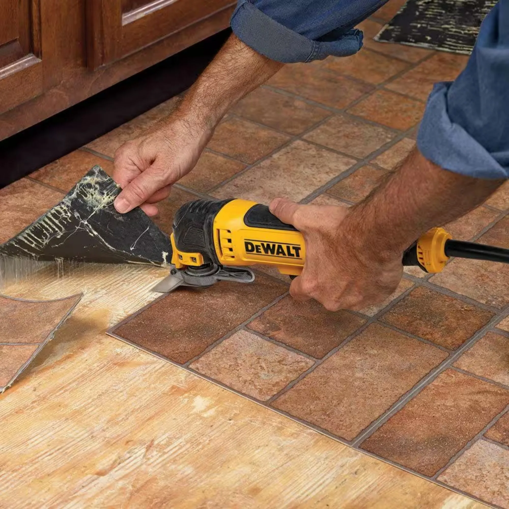 DEWALT DWA4217 Scraping Blades Power Tool Accessories For Oscillating Multi Tool Precise Scraping Performance Advancement
